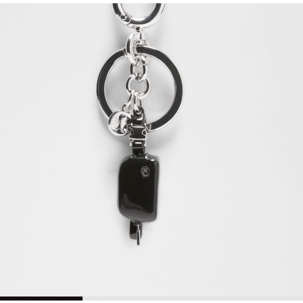Lululemon Bag Charm/ Key chain NWOT - Picture 5 of 6